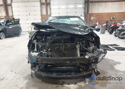 2015 Toyota Corolla S Plus из США, поврежденный, VIN 2T1BURHE8FC381838